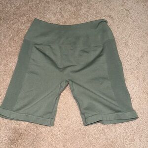 Womens Iceberg Green workout shorts size L no label